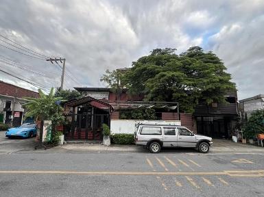 P2000 ให้เช่าอาคาร 2 ชั้น ริมถนน เสนานิคม 25 ประเสริฐมนูกิจ 14