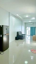 พร้อมเฟอร์ฯ 40 ตร.วา. ถ.สุขุมวิท ต.เนินพระ  ให้เช่าบ้าน 3นอน เซนต