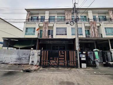  ขาย ทาวน์เฮ้าส์ โครงการเดอะแพลนท์ ซิตี้ นวมินทร์ ซอย นวมินทร์ 8