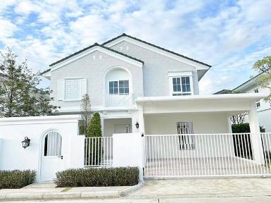 ให้เช่าบ้านเดี่ยว 2 ชั้น โครงการชัยพฤกษ์ บางนา กม.15 ใกล้ Mega Ba