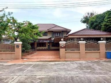 ขายบ้านเดี่ยวหลังใหญ่นาป่าชลบุรี หมู่บ้านสุขประยูรพาร์คนาป่า 