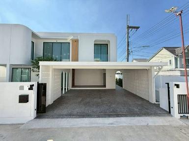 พูลวิลล่าหางดง ขาย 9.5 ล้าน บ้านใหม่ ทำเลดี พร้อมเข้าอยู่