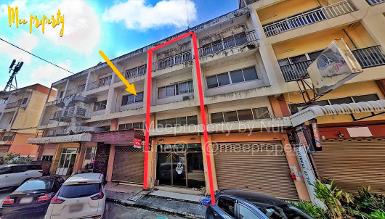 ขายอาคารพาณิชย์ 3 ชั้นครึ่ง พุทธมณฑลสาย 5 ขนาด 21.9 ตร.ว