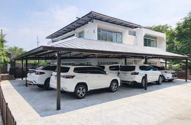 จอดรถ4-6คัน BTSอุดมสุข1.7กม.ให้เช่าบ้าน 2 ชั้น 4นอน 80ตร.ว.วชิรธร