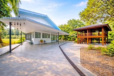 คฤหาสน์ 2 หลัง 1ไร่ 53 ตรว.Ice bath Sauna bar BTSอุดมสุข1.6กม. 6น