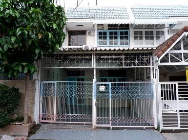 ให้เช่าทาวน์เฮ้าส์ 2 ชั้น 3 ห้องนอน หมู่บ้านประชากรไทย ซ.ลาดพร้าว