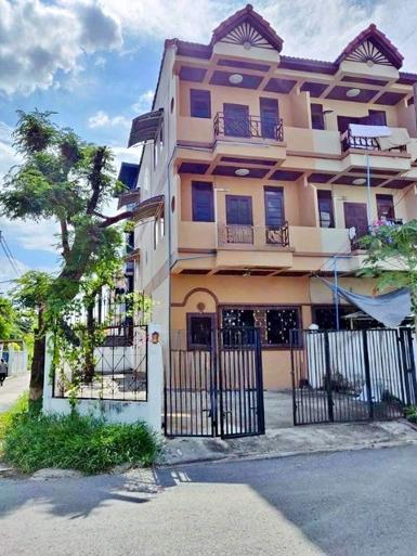 3ชั้นหลังมุม4นอน3น้ำ36ตร.ว.430 ตร.ม.ซอยอ่อนนุช 36-44 สุขุมวิท77