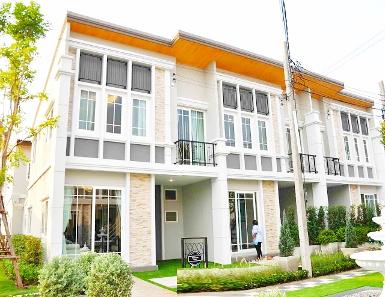 วงศ์สว่าง รัชดา ตลาดสดวงศ์สว่าง 1.6 กม.ให้เช่าทาวน์โฮม 2 ชั้น 4น