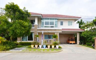 ให้เช่าคฤหาสน์พลูวิลล่า สุวรรณภูมิ RIS มิสทีน วิวติดสระว่ายน้ำ