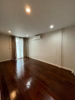 ทองหล่อ ใหญ่มาก บ้าน 2ชั้น 4นอน 35ตร.ม.พัฒนาการ 21-25 BTSเอกมัย 2