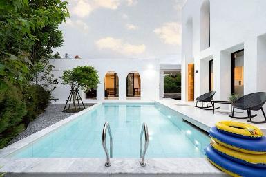 ให้เช่าบ้านพูลวิลล่าหรู 120,000 บาท/เดือน World Club Land หางดง