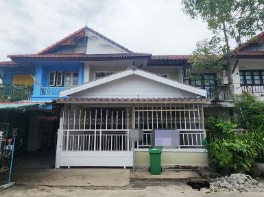 ขายทาวน์เฮ้าส์ หมู่บ้านพฤกษา 3 ถนนวัดลาดปลาดุก นนทบุรี