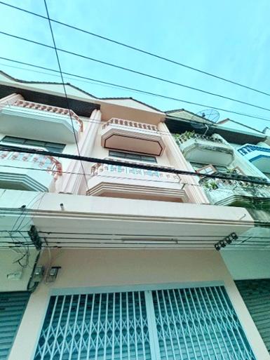 สวนเสรีไทย 28-3 ลด20% พร้อมอยู่ 3 นอน 3 น้ำ รพ.เกษมราษฎร์ 600 ม