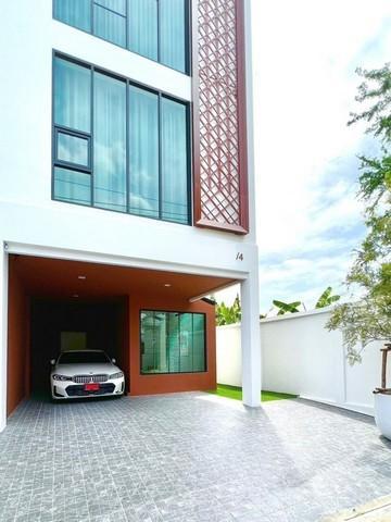 ขายทาวน์โฮม 3.5 ชั้น 26.4 ตร.ว. ย่านนาคนิวาส ลาดพร้าว 71 โชคชัย 4