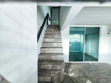 BTSวัดพระศรี 300ม. ให้เช่าอาคาร4 ชั้น 4นอน 4 น้ำม.ราชภัฏพระนคร 90