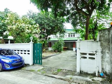 5นอน MRTบางยี่ขัน 2กม. ตั้งฮั่วเส็ง 750 ม. ถ.สิรินธร บ้าน2 ชั้น 