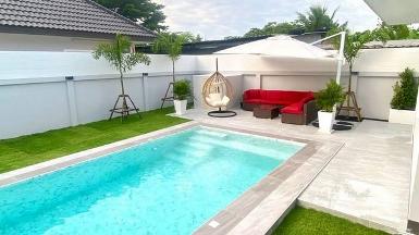 ขายบ้านพูลวิลล่า ใหม่เอี่ยมมือ 1 โซนห้วยใหญ่ บางละมุง ชลบุรี 