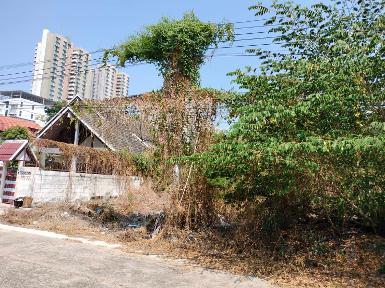 LAND FOR SELL!! ขายที่ดินเปล่า 75 ตรว. ในเมืองทองธานี 