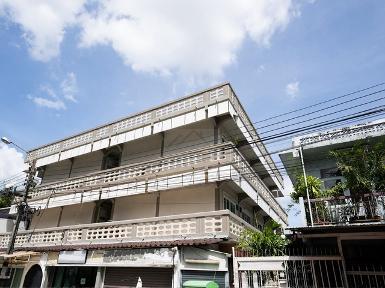 ให้เช่า Apartment 3 ชั้น 100 ตรว. 32 ห้อง ซอยแจ้งวัฒนะ 2 ติดรถไฟฟ