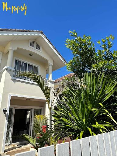 ขายบ้านเดี่ยว 2 ชั้น ใน หมู่บ้านกาญจน์กนกวิลล์ 4 ซอย 22 