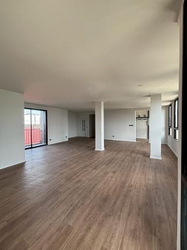 P1973 ให้เช่า ขาย โฮมออฟฟิศ 3.5 ชั้น โครงการ บริทตัน ลาดพร้าว 41