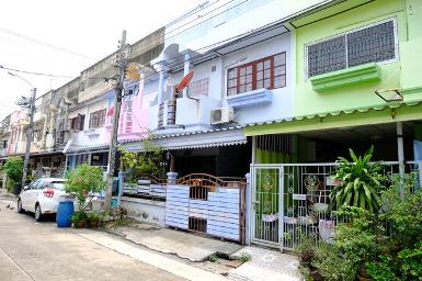 ขายทาวน์เฮ้าส์ ม.ณัฐกานต์ เพชรเกษม 112 ถูกมาก