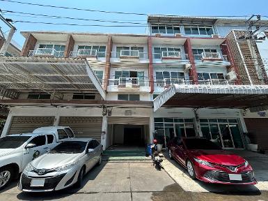  ขาย อาคารพาณิชย์ โครงการ เย็นสุขวิลล่า เขตบางขุนเทียน กรุงเทพฯ 