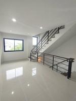 ให้เช่าโฮมออฟฟิศ 3 ชั้น 165 ตร.ม. ย่านพระราม5 ถนนนครอินทร์ บางขุน