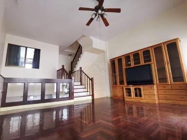 ให้เช่าทาวน์โฮม 3 ชั้น บ้านกลางเมือง รัชดา-เหม่งจ๋าย1 ใกล้สถานทูต