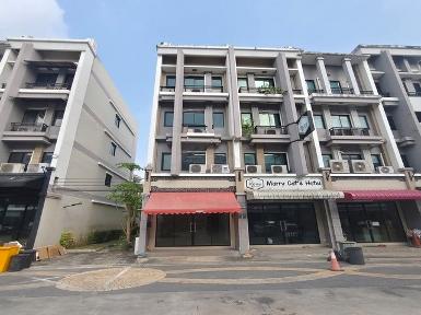 ให้เช่าโฮมออฟฟิศ 4 ชั้นห้องมุม The Regent Street London รามอินทรา