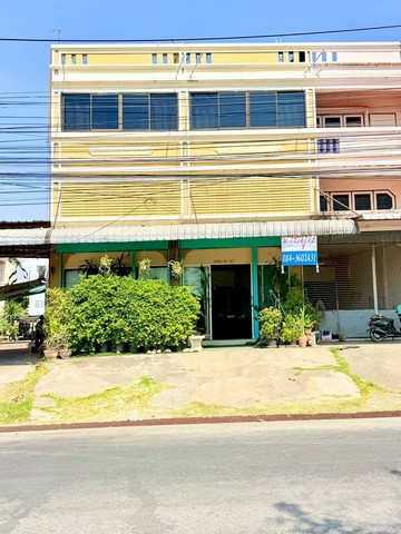 ขายตึกแถว 3 ชั้น 2 คูหา ในเมืองกาญจนบุรี 