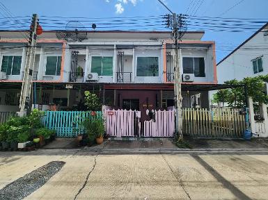 ขาย ทาวน์เฮ้าส์ สมาร์ทแลนด์ นิวสไตส์ 2 ศรีราชา