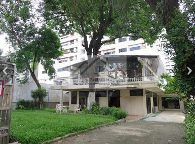 ให้เช่าบ้านเดี่ยว 2 ชั้น ย่านสุขุมวิท 13 เขตวัฒนา ใกล้ BTS นานา