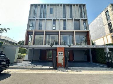 ขายทาวน์โฮมหรู เทพา รามคำแหง 118 Dhepa Ramkhamhaeng 118