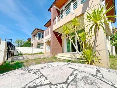  บ้านเดี่ยว 2 ชั้น 63 ตร.วา 3 The Boulevard สวนเสือศรีราชา 2.5 กม