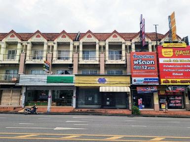 ขายอาคารพาณิชย์ 3 ชั้น เมืองตรัง ทำเลดีราคาโปรโมชั่น