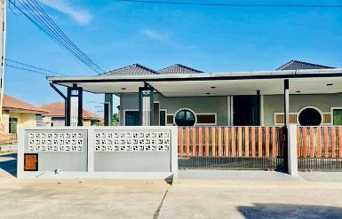 เปิดจองบ้านแฝดชั้นเดียว บ้านใหม่ใกล้อมตะนครชลบุรี ตกแต่งพร้อมอยู่