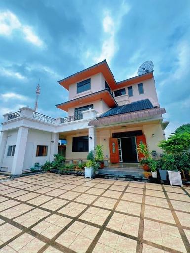 ขายบ้านเดี่ยว 3 ชั้น 111 ตรว. 7 นอน ซอยลาดพร้าว 93 ใกล้ MRT มหาดไ