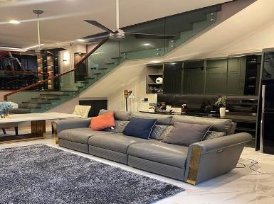 ให้เช่า ทาวน์โฮม 3.5 ชั้น โครงการ The Eight จตุจักร-รัชดา 