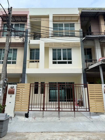 ให้เช่า ทาวน์โฮม 3 ชั้น หมู่บ้าน The Plant City สาทร ถนน กัลปพฤกษ