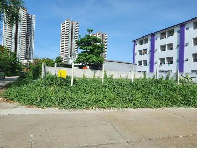 ให้เช่าที่ดินเปล่า เดือนละ 20,000 บาท ซอย D5 แปลงมุม 98 ตร.ว. 