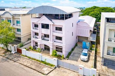 ตลาดสมบัติบุรี 2.55กม. ถนน 345 โรงงาน1,202 ตร.ม ไทวัสดุ 2.9กม. 